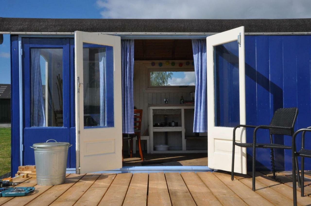 Sitting At The Bay Villa Zuiderwoude Exteriör bild