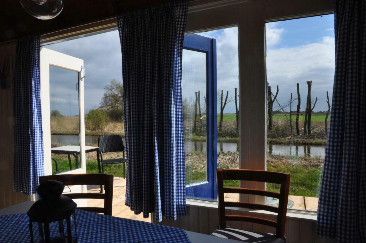 Sitting At The Bay Villa Zuiderwoude Exteriör bild